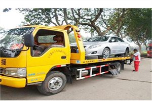 鄂尔多斯附近24小时汽车拖车服务热线